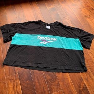 Reebok Cropped Tee Women’s XL